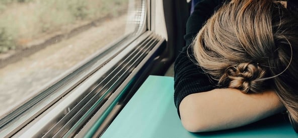 Jetlaggad? Så kan du undvika och minska jetlag!