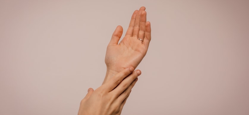 Raynauds fenomen - Vanliga symtom och behandling