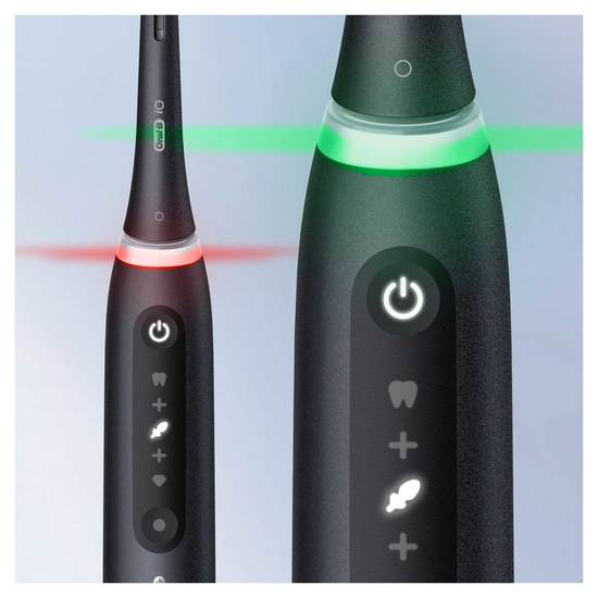 Oral-B iO 5 Svart och Vit Eltandborste 2-pack