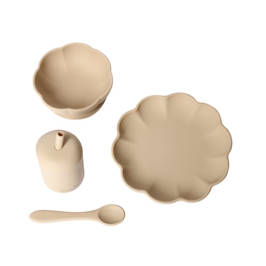 Jack o Juno Little Poppy Dining Set Oatmeal