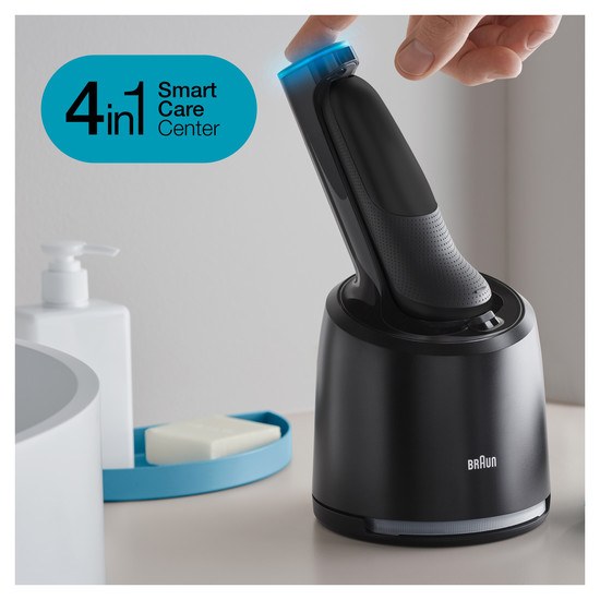 Braun Series 7 71-N7200cc Rakapparat med Precisionstrimmer Smartcare-Center Svart