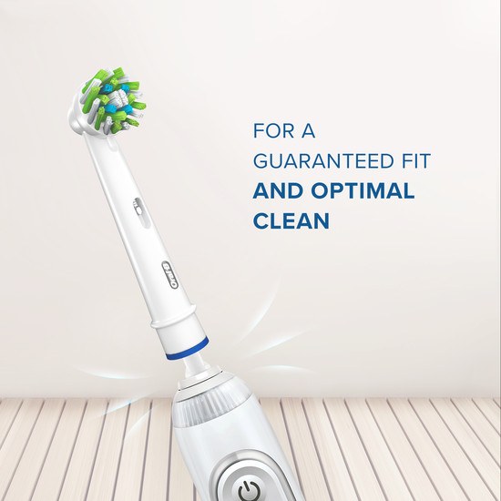 Oral-B CrossAction Tandborsthuvud med CleanMaximiser-teknologi 4 st