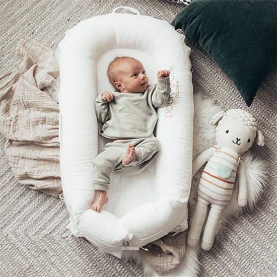 DockATot Deluxe+ Babynest Pristine White