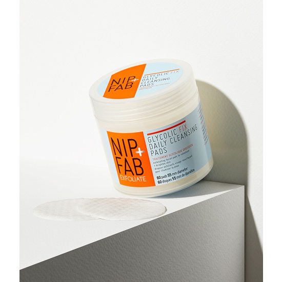 NIP+FAB Glycolic Fix Daily Pads 60 st