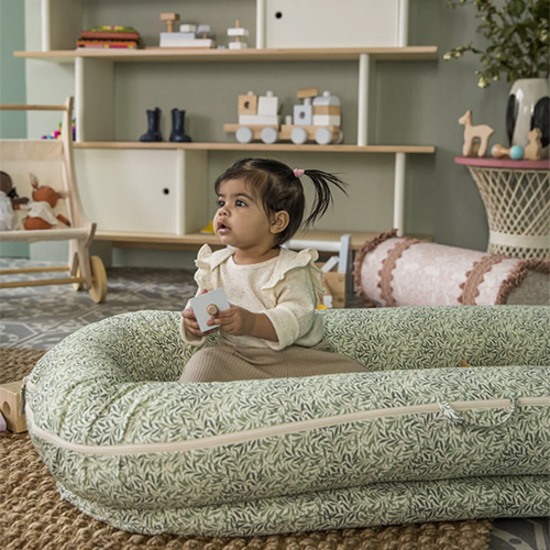 DockATot Grand XL Babynest Willow Boughs William Morris