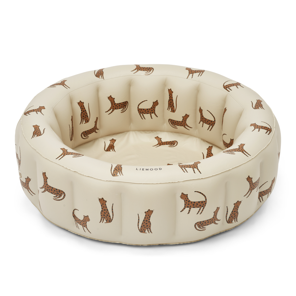 LIEWOOD Kornelia Pool med tryck Small Leopard/Sandy