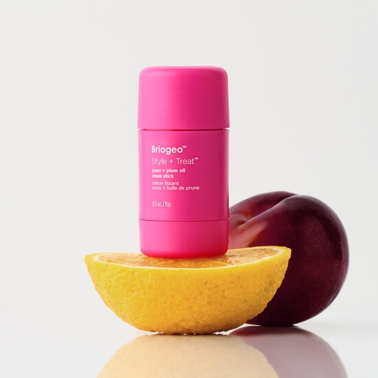 Briogeo Style + Treat Yuzu + Plum Oil Sleek Stick 15 g