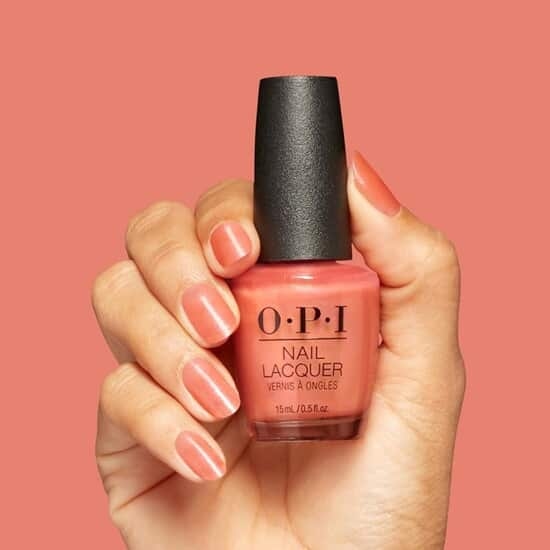 OPI Nail Lacquer Spring Collection Keep It Surreal 15 ml