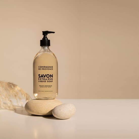 Compagnie De Provence Liquid Marseille Soap Sensitive Skin 495 ml