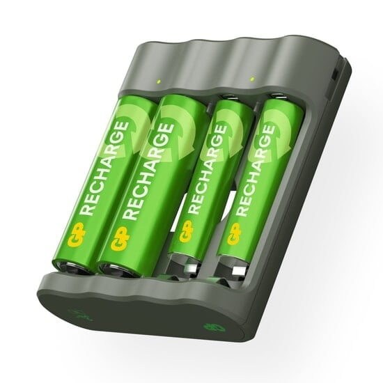 GP Batteries Recharge Batteriladdare inkl. 2 st AA & 2 st AAA-batterier