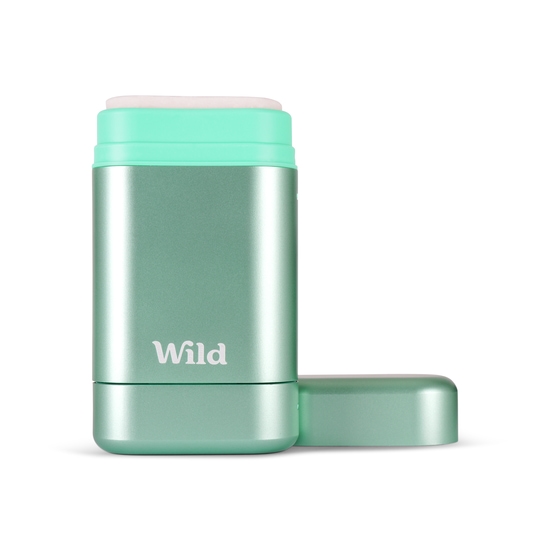Wild Aqua Case and Fresh Cotton & Sea Salt Deo Starter Pack 40 g