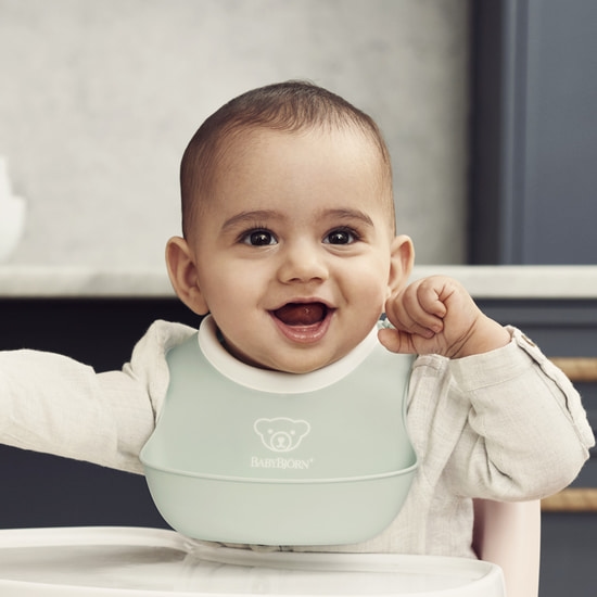 BabyBjörn Haklappsset Blekgrön 2-pack