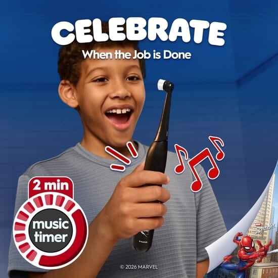 Oral-B iO Kids 6+ Marvel Spider-Man Eltandborste med Resefodral & Musiktimer