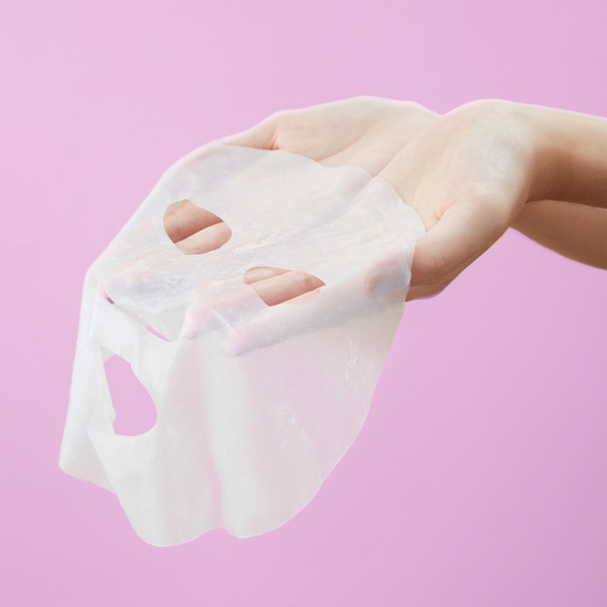 Scandy Glow Game: Strong Brightening Sheet Mask 23 g