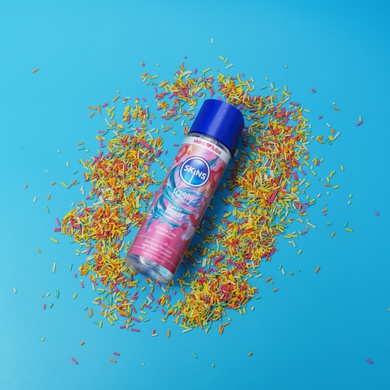 Skins Vattenbaserat Glidmedel Birthday Cake 130 ml