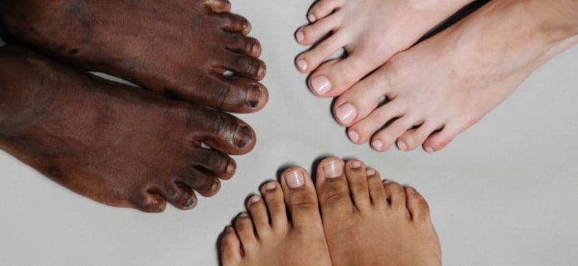 Vad är nagelsvamp och hur behandlar man det?