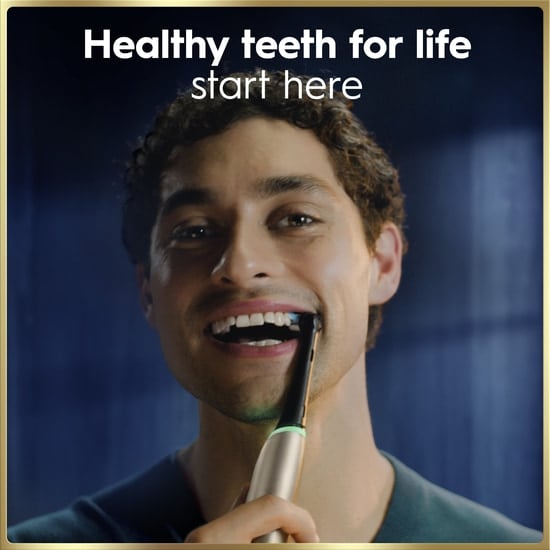 Oral-B iO9 Eltandborste Lunar Gold med tillbehör