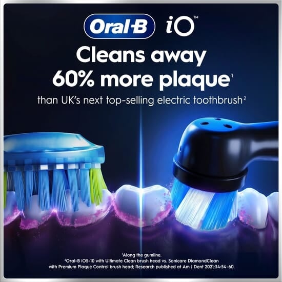 Oral-B iO6 Eltandborste Svart Giftset med 4 Tandborsthuvuden + Resefodral