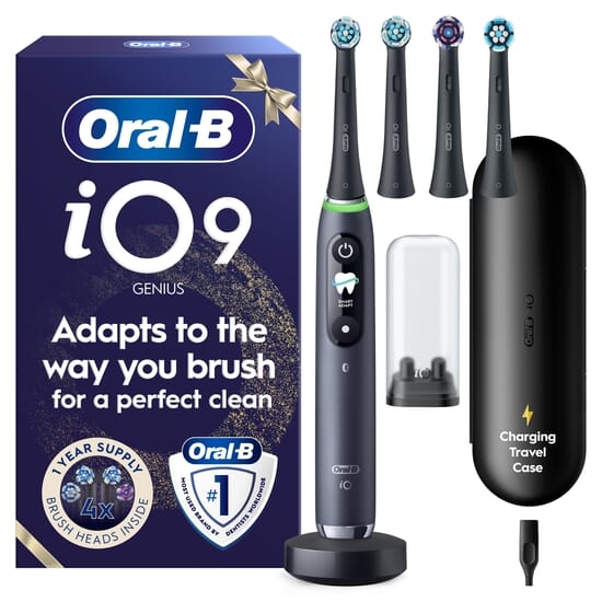 Oral-B iO9 Eltandborste Svart Giftset med 4 Tandborsthuvuden + Snabb Magnetisk Laddare