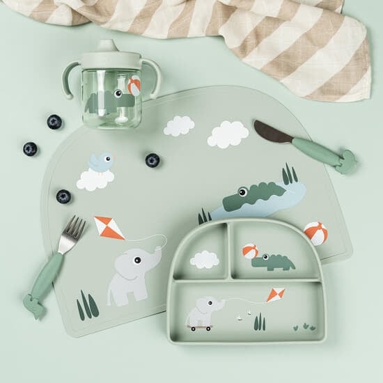 Done by Deer Första Pipmugg Playground Green 260 ml