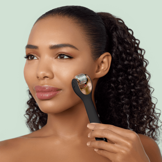 GESKE MicroNeedle Face Roller 9 in 1