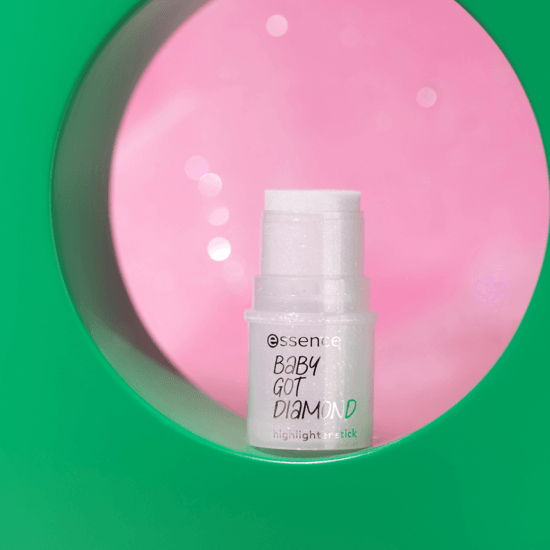essence Baby got Diamond Highlighter Stick 5,4 g