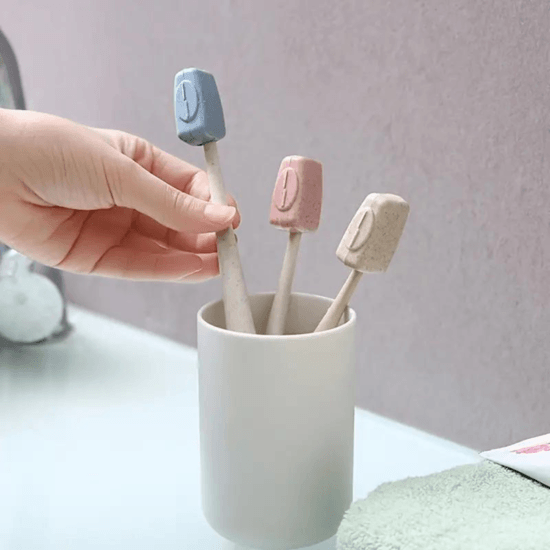 ADJÖ Cover Toothbrush