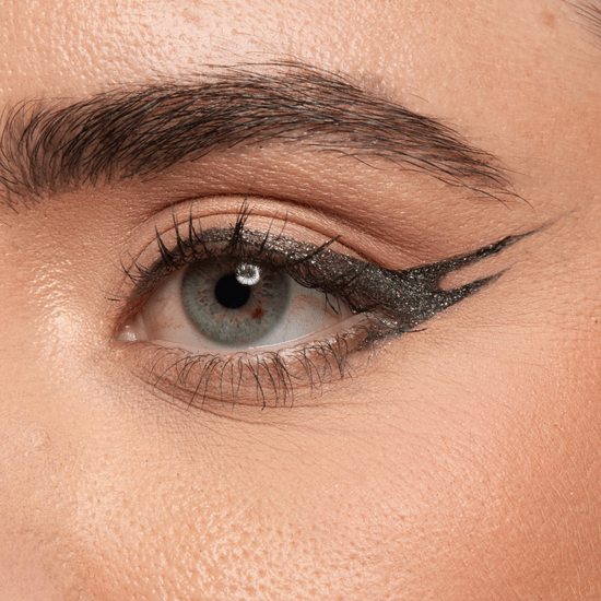 NYX Professional Makeup Epic Ink Liner Glitz Vattenfast Eyelinerpenna 06 Graphite Glitz 1 ml