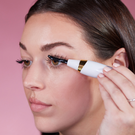 Grande Cosmetics GrandeLASH-LIFT Heated Lash Curler