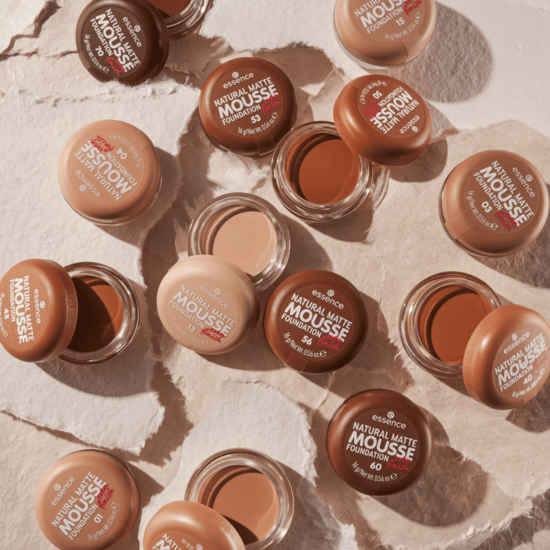 essence Natural Matte Mousse Foundation 13 16 g