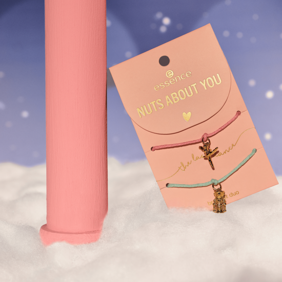 essence Nuts About You Bracelet Duo 01