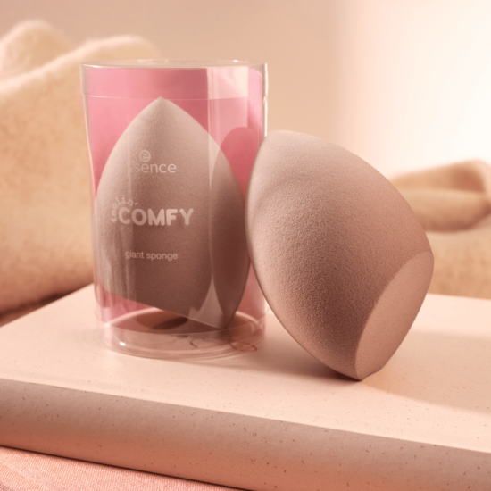 essence Feelin' Comfy Giant Sponge 01