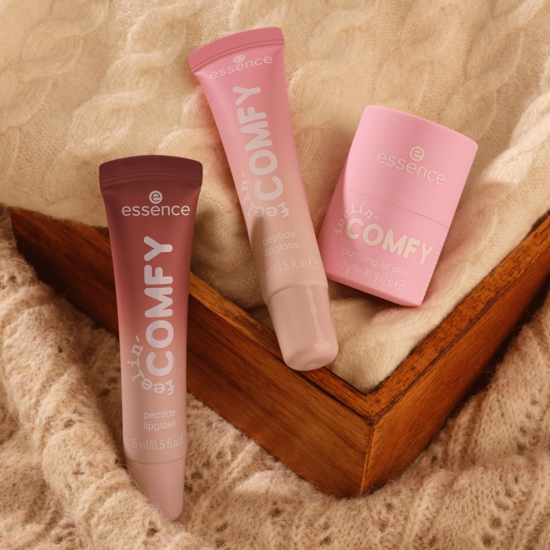 essence Feelin' Comfy Peptide Lipgloss 02 15 ml