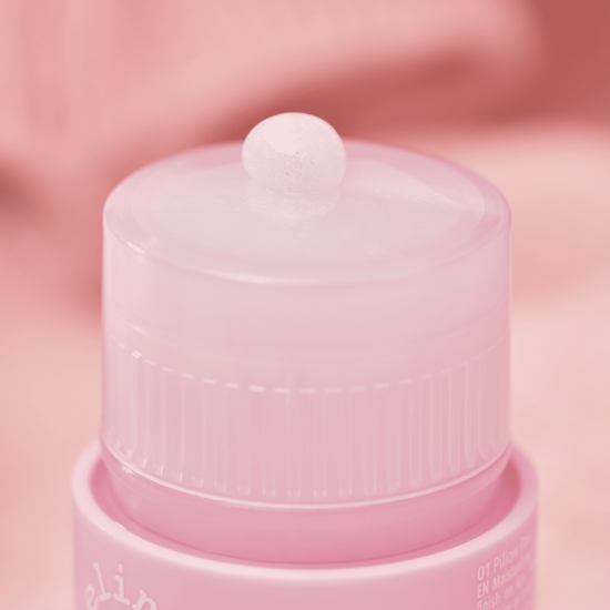 essence Feelin' Comfy Plumping Lip Glow 01 12 g