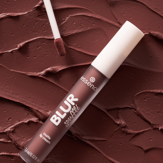 essence Blur Soufflé Matte Lip Cream 01 Deep Scroll 3,6 ml