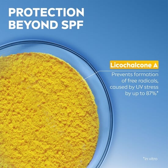 NIVEA SUN UV Face Specialist Ultra Light Daily Fluid, Light Tinted SPF 50+ 40 ml