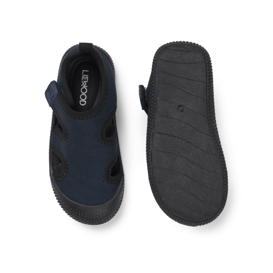 LIEWOOD Sigurd Badskor Black/Classic Navy Strl 24