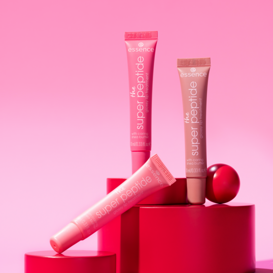 essence The Super Peptide Glossy Lip Treatment 05