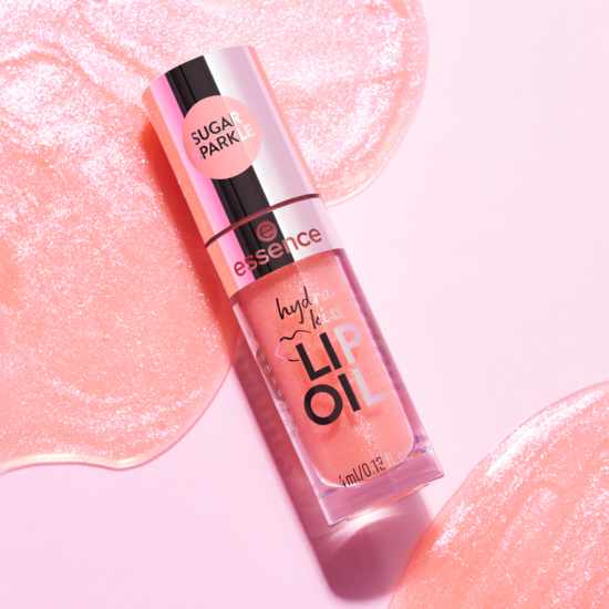 essence Hydra Kiss Lip Oil 10