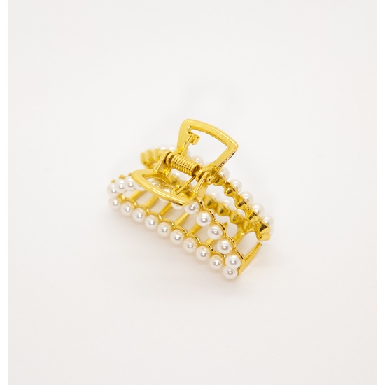 Add a Little Something Hair Claw Triangle Pearls White