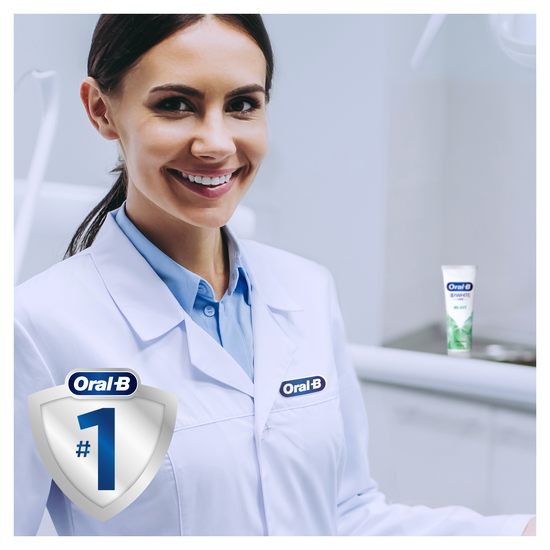 Oral-B 3D White Luxe Blast Whitening Tandkräm 75 ml