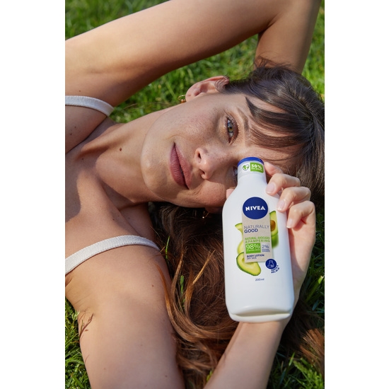 NIVEA Naturally Good Avocado Body 200 ml