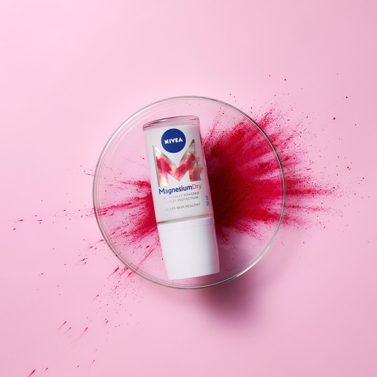 NIVEA Magnesium Dry Roll On 50 ml