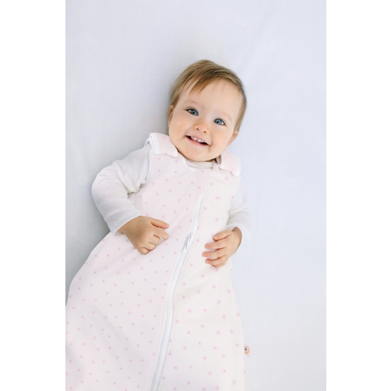 Ergobaby On The Move Sleep Bag 6-18 Months TOG 2.5 - Daisies
