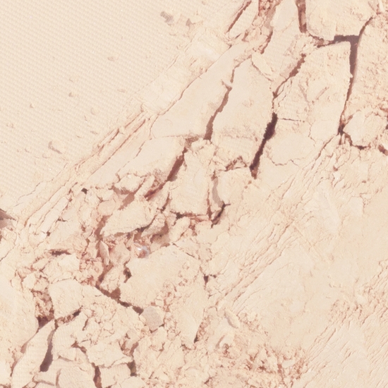 Lumene Blur Longwear Powder Foundation SPF 15 - 1 10 g