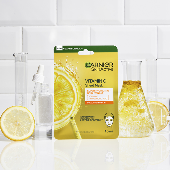 Garnier Skin Active Vitamin C Sheet Mask Super Hydrating + Brightening 28 g