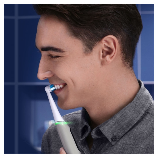 Oral-B iO6 Grey Opal  Eltandborste